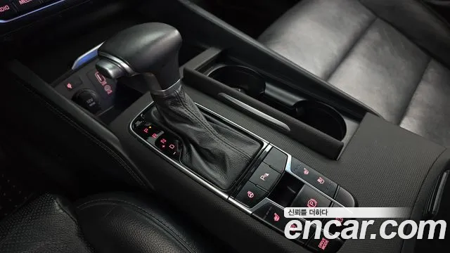Kia K7 2017 thumb 12