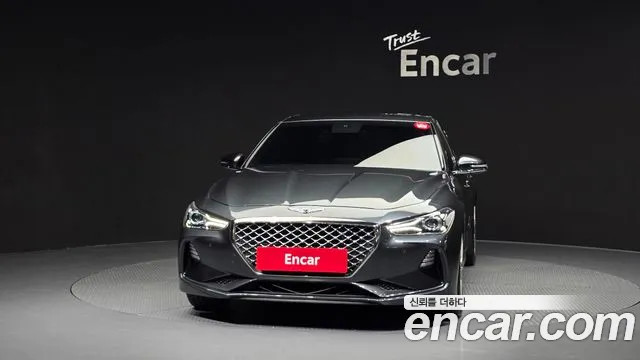 Genesis G70 2019 thumb 9