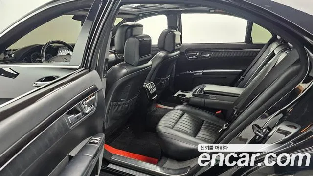 Mercedes-Benz S-Class 2013 thumb 5