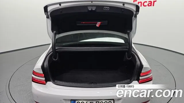 Genesis G80 2021 thumb 4