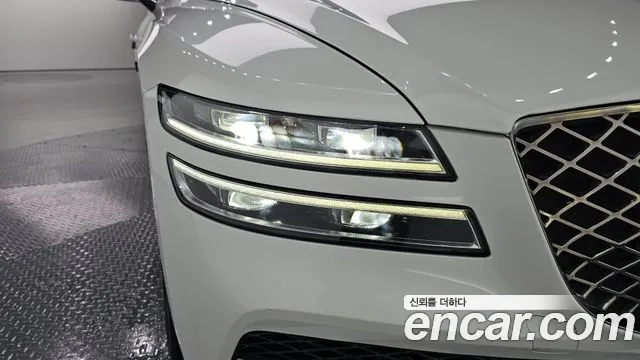 Genesis G80 2021 thumb 10