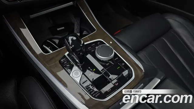 BMW X5 2021 thumb 3