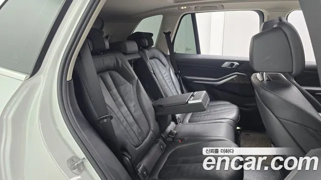 BMW X5 2021 thumb 8