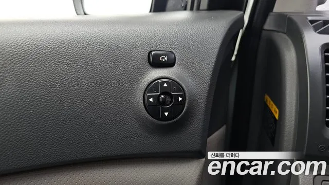 Kia Canival 2014 thumb 4