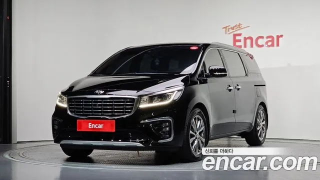 Kia Carnival 2018 thumb 8
