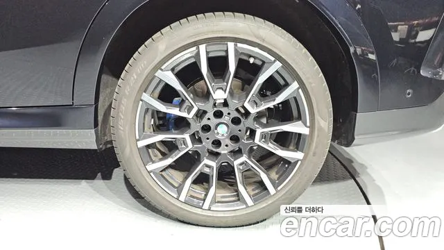 BMW X6 2025 thumb 12