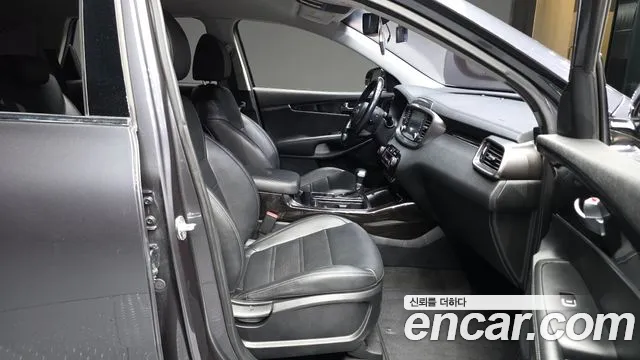 Kia Sorento 2019 thumb 3