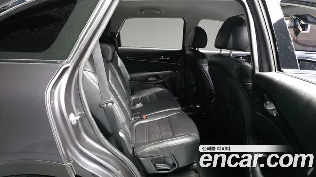 Kia Sorento 2019 thumb 8