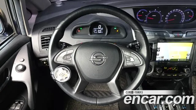 KGM Korando 2019 thumb 3