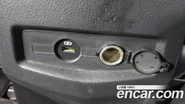 KGM Korando 2019 thumb 8
