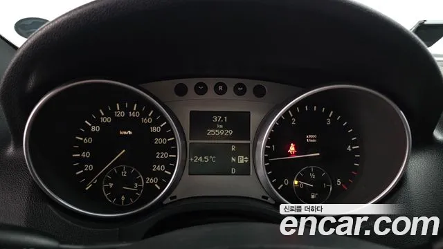 Mercedes-Benz GLE-Класс 2008 thumb 4