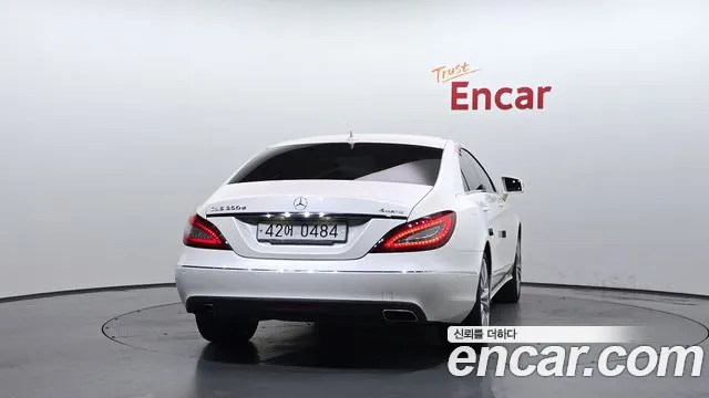 Mercedes-Benz CLS 2016 thumb 2
