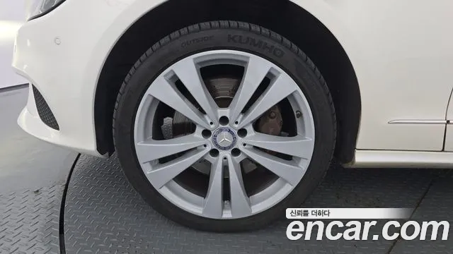 Mercedes-Benz CLS 2016 thumb 3