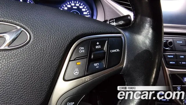 Hyundai Grandeur 2013 thumb 6