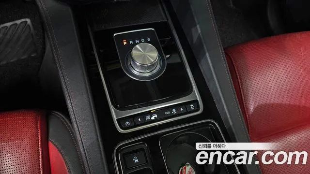 Jaguar F-Pace 2019 thumb 2
