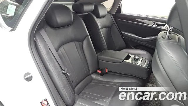 Genesis G80 2017 thumb 3