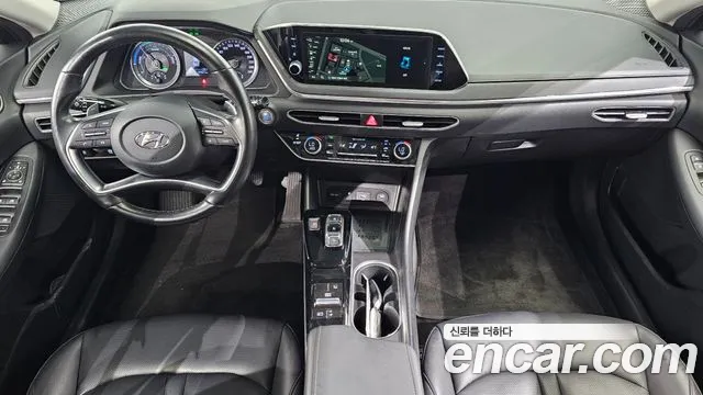 Hyundai (DN8) 2020 thumb 2