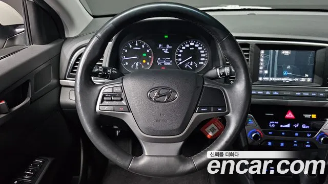 Hyundai Avante 2016 thumb 8