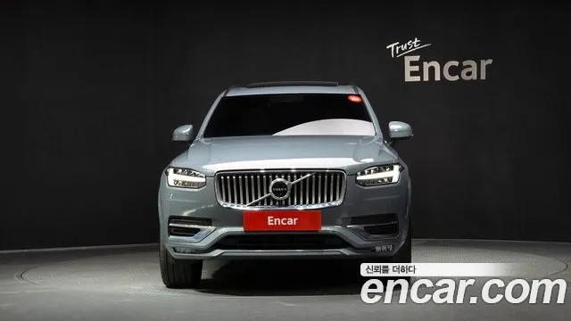 Volvo XC90 2022 thumb 2