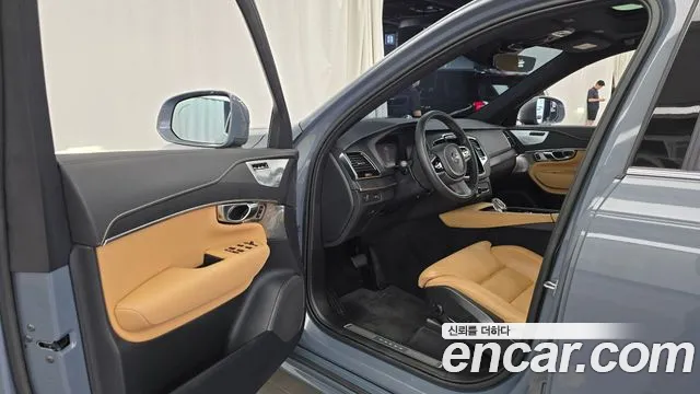 Volvo XC90 2022 thumb 8