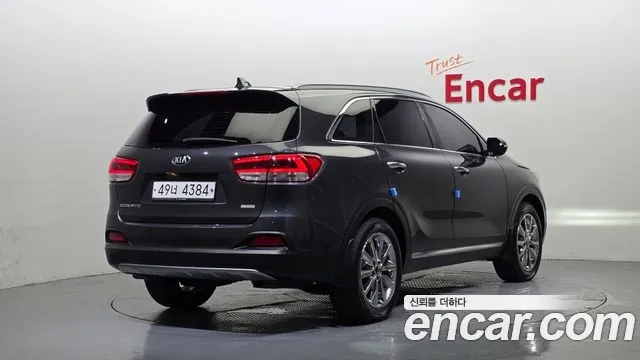 Kia Sorento 2017 thumb 5