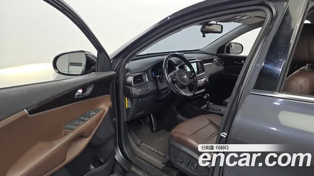 Kia Sorento 2017 thumb 8