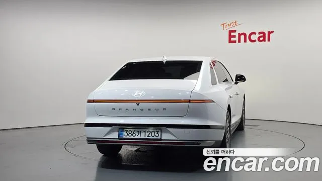 Hyundai Grandeur 2023 thumb 12