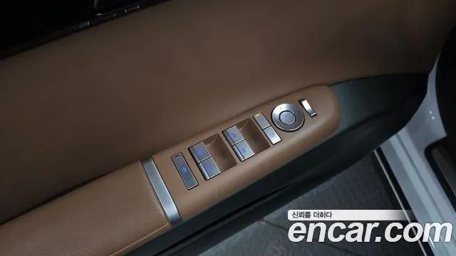 Hyundai Grandeur 2023 thumb 8