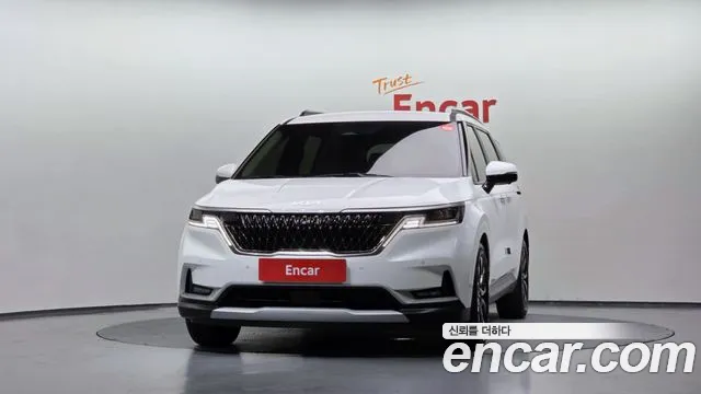 Kia Carnival 2022 thumb 3