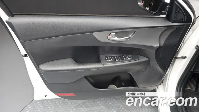 Kia K3 2020 thumb 10