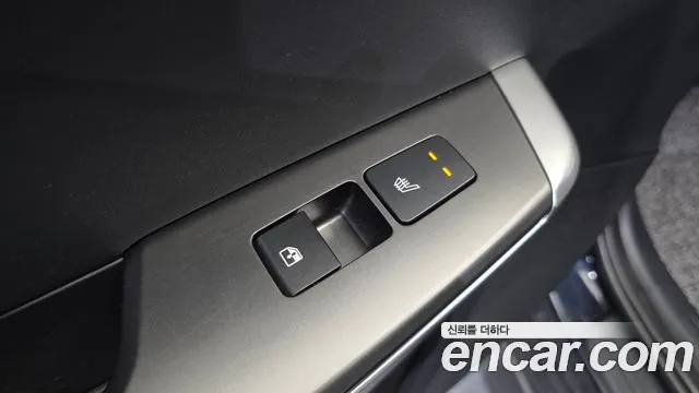 Kia EV6 2022 thumb 3