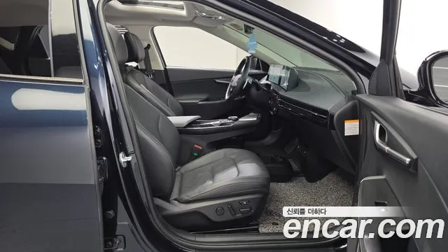 Kia EV6 2022 thumb 4
