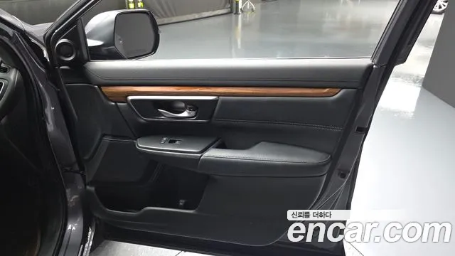 Honda CR-V 2019 thumb 2