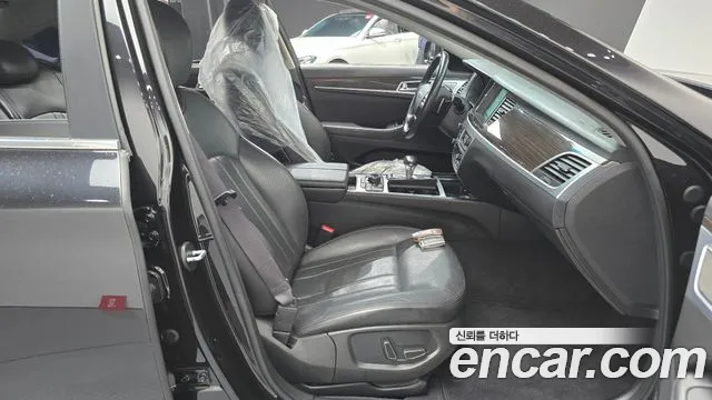 Genesis G80 2017 thumb 8