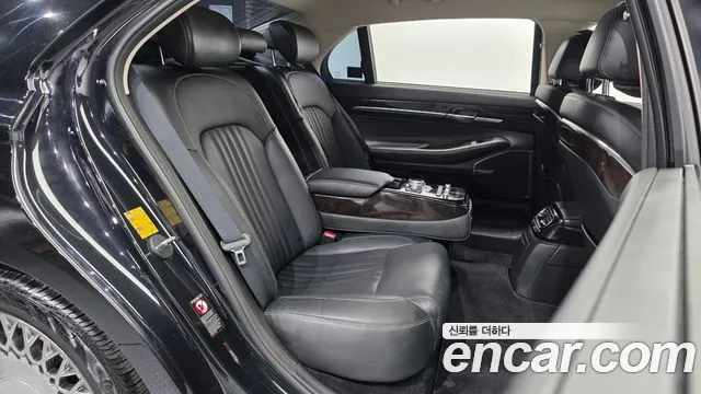 Genesis G90 2020 thumb 5