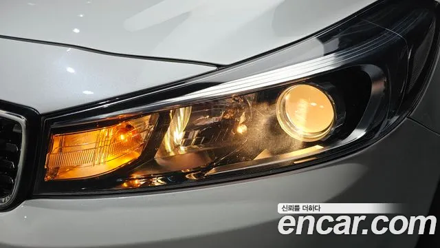 Kia K3 2016 thumb 12