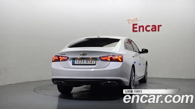 Chevrolet Malibu 2021 thumb 8