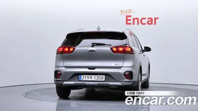 Kia Niro 2019 thumb 3