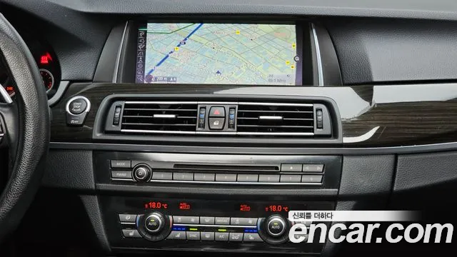 BMW 5 серии 2016 thumb 3