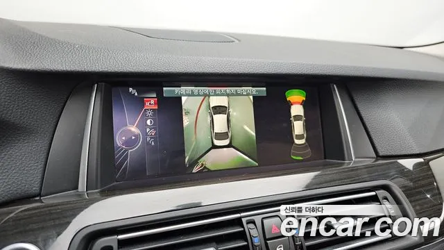 BMW 5 серии 2016 thumb 6