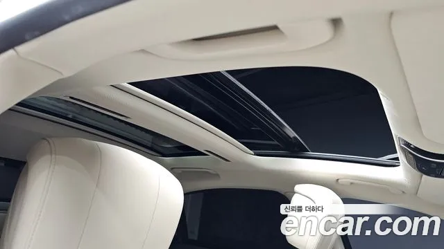 Mercedes-Benz S-Class 2022 thumb 5