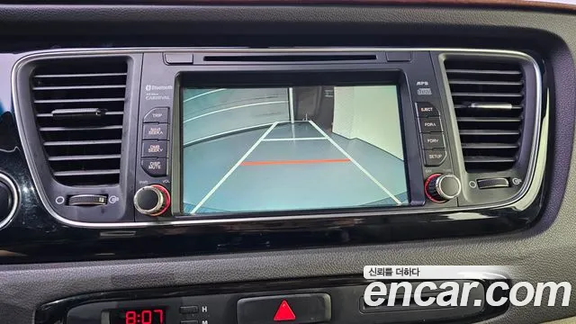 Kia Carnival 2014 thumb 2