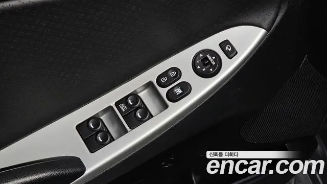 Hyundai Accent 2014 thumb 10
