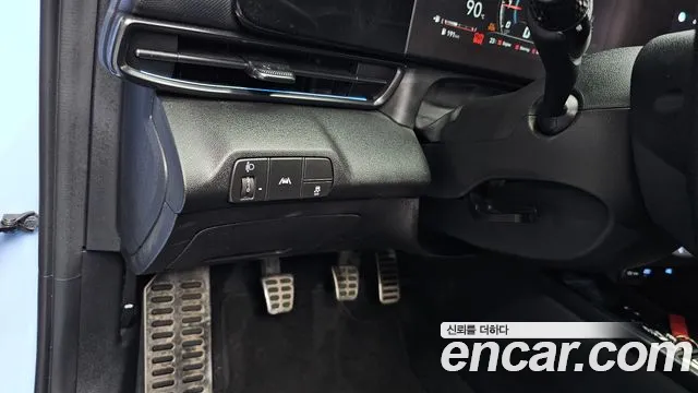 Hyundai Elantra 2022 thumb 6
