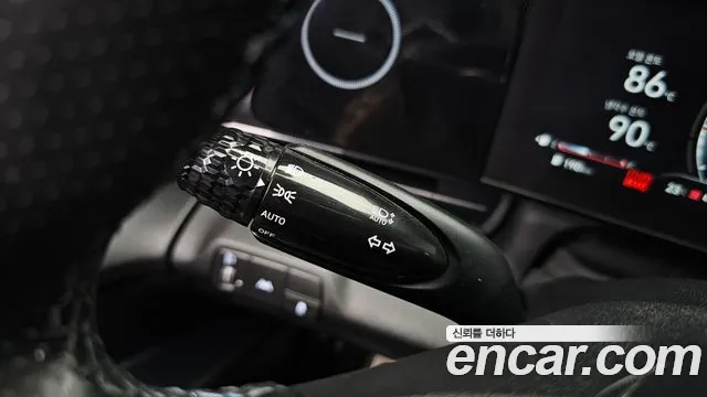 Hyundai Elantra 2022 thumb 10