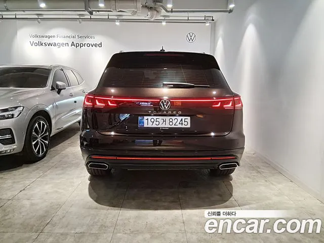 Volkswagen Touareg 2024 thumb 2