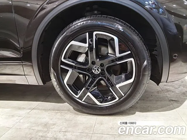 Volkswagen Touareg 2024 thumb 11