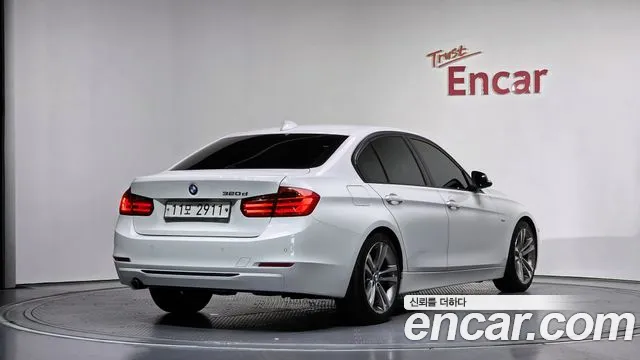 BMW 3 серии 2015 thumb 3
