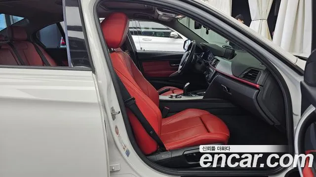 BMW 3 серии 2015 thumb 11