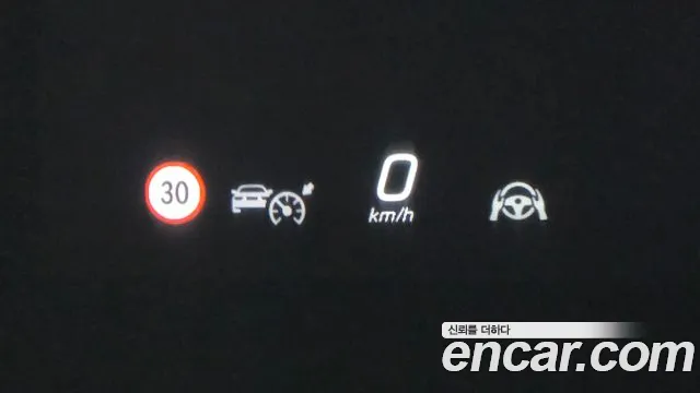 Mercedes-Benz E-Класс 2025 thumb 10